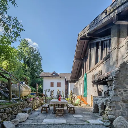 شاليه Chalet Corona