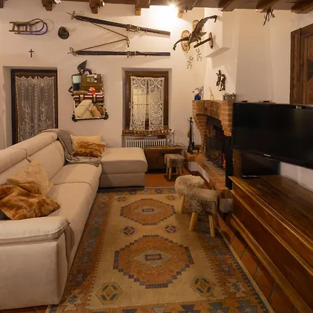 شاليه Chalet Corona *
