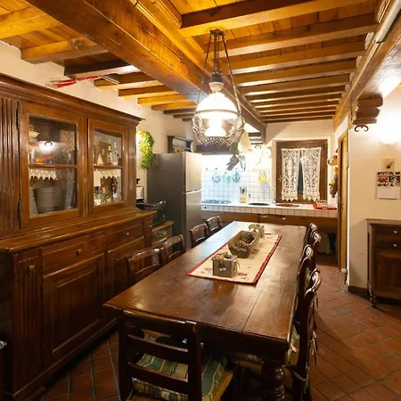 Chalet Corona شاليه Giustino