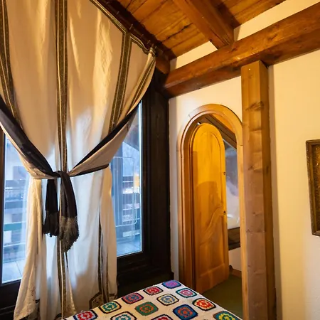 Chalet Corona شاليه