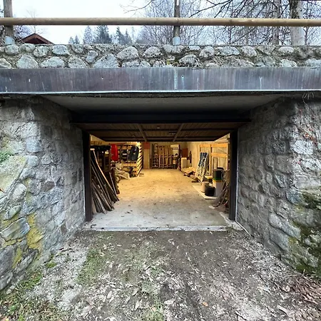 شاليه Chalet Corona *